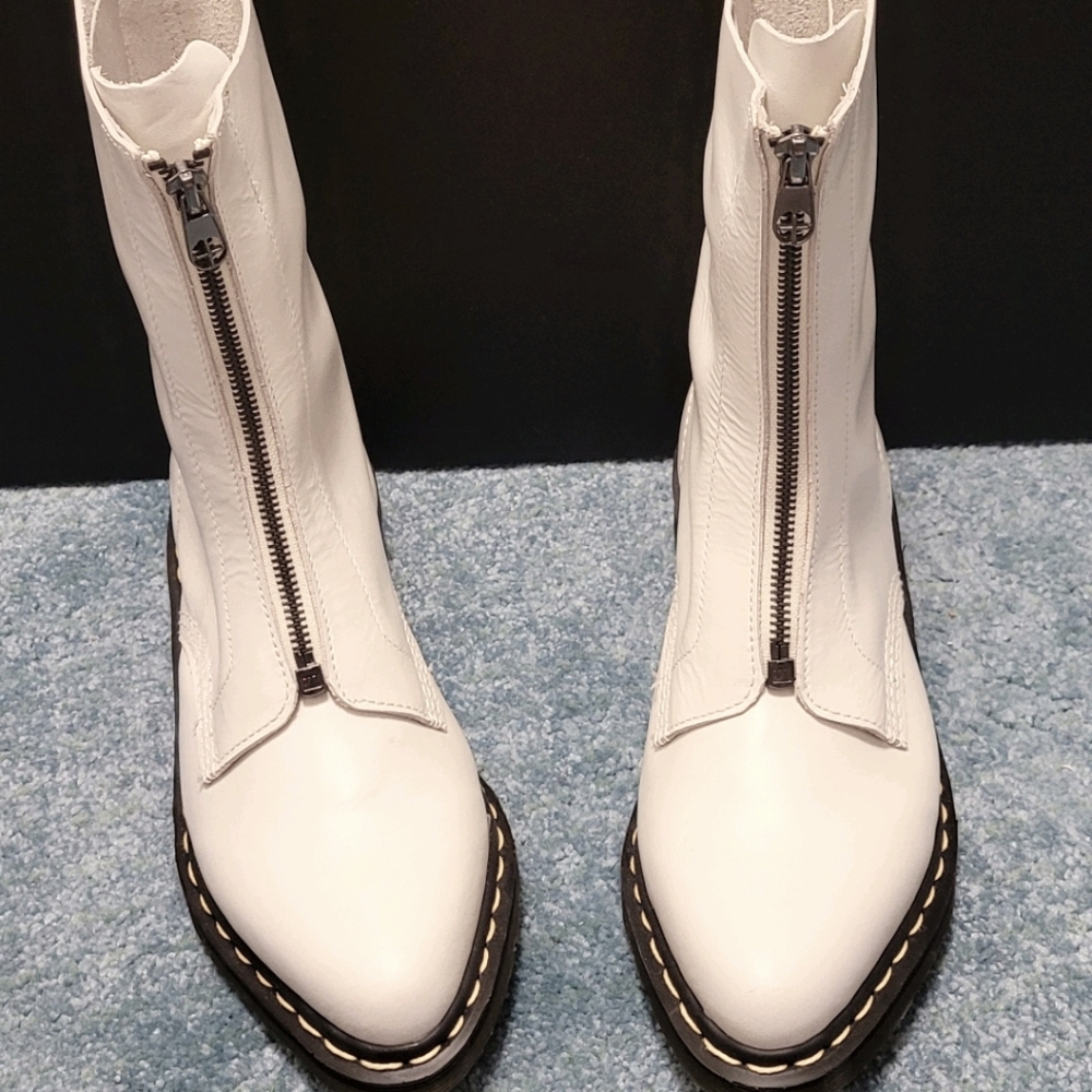 DR. MARTENS Zena White Leather Zip-up Boot